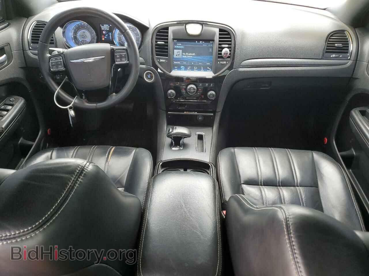 2013 CHRYSLER 300 - VIN: 2C3CCABG0DH612130 - Фото 8