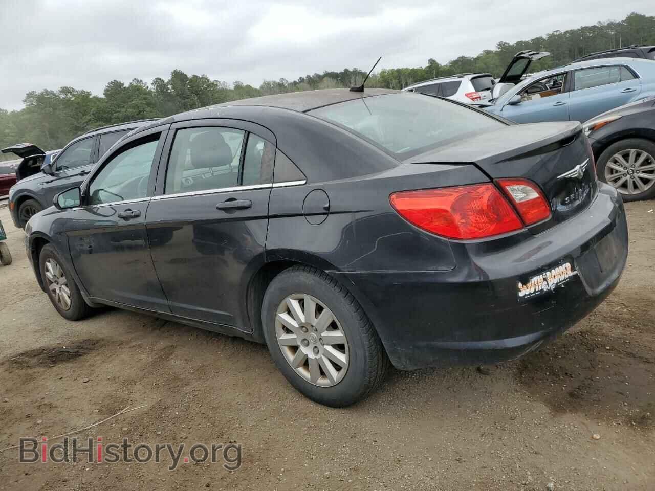 2010 CHRYSLER SEBRING - VIN: 1C3CC4FB9AN213767 - Фото 2