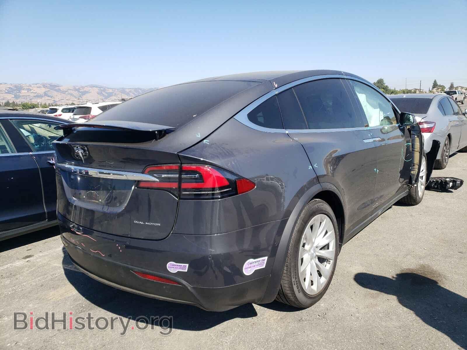 2019 TESLA MODEL X - VIN: 5YJXCBE20KF184596 - Photo 4