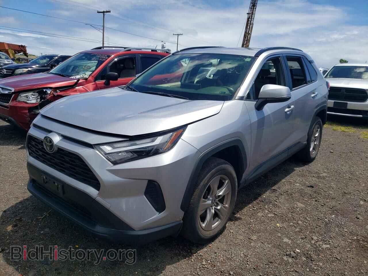 Photo JTMP1RFVXPD097777 - TOYOTA RAV4 2023