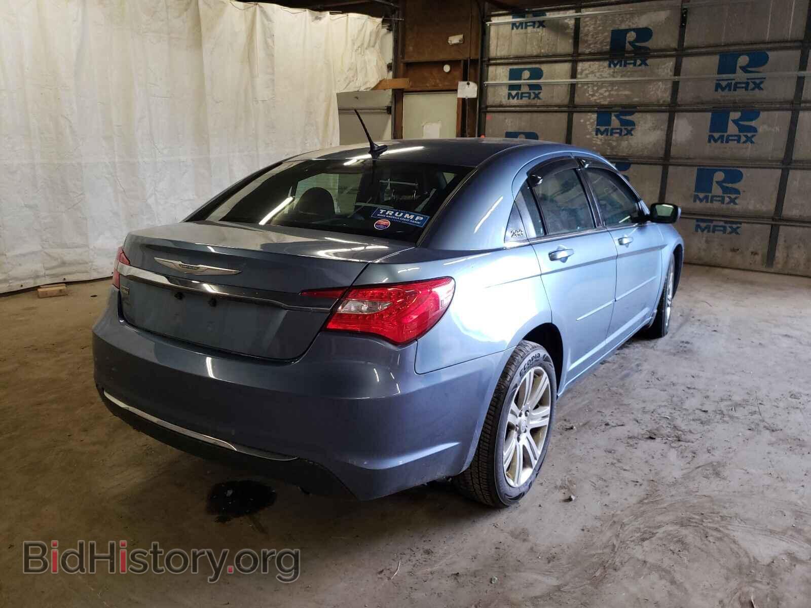 2011 CHRYSLER 200 - VIN: 1C3BC1FG2BN553396 - Фото 4