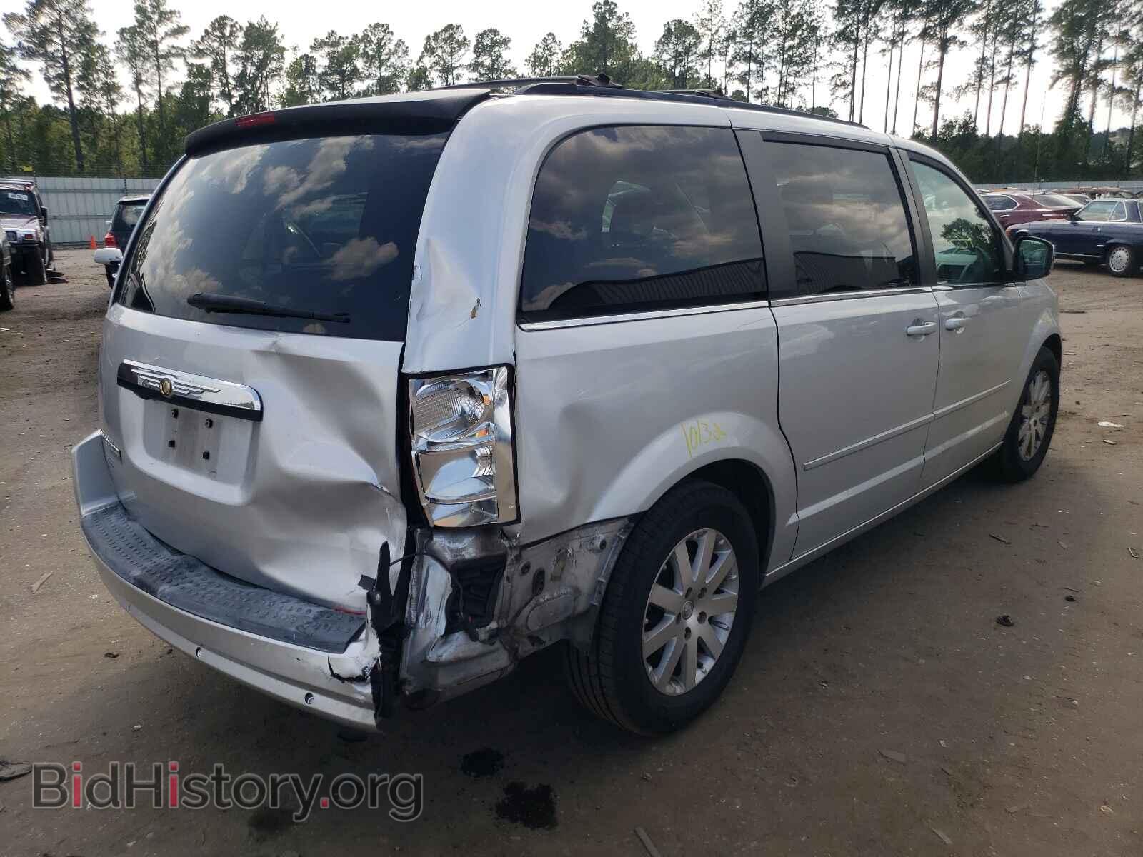 2008 CHRYSLER MINIVAN - VIN: 2A8HR54P08R767080 - Фото 4