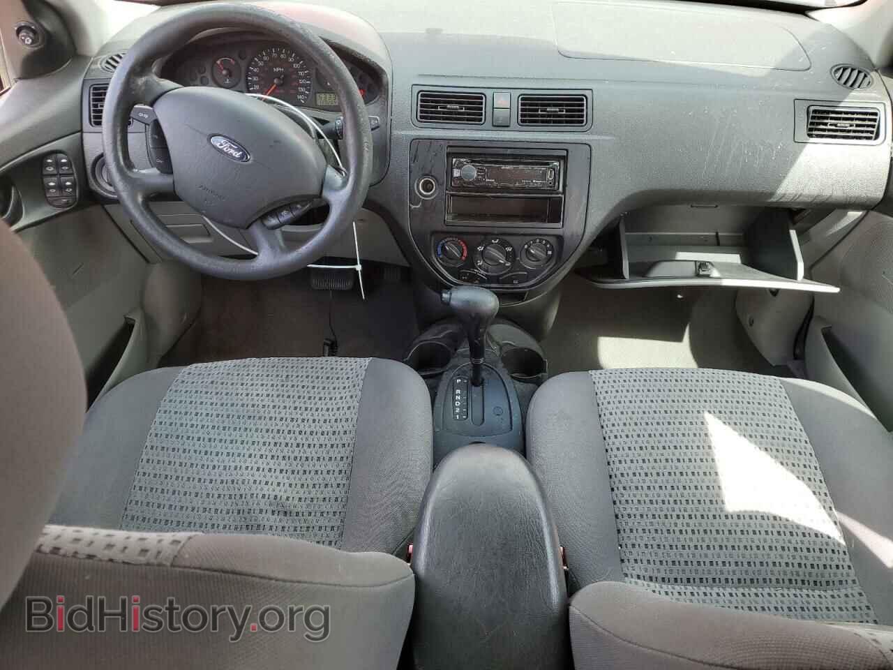 2006 FORD FOCUS - VIN: 1FAHP34N86W175663 - Фото 8
