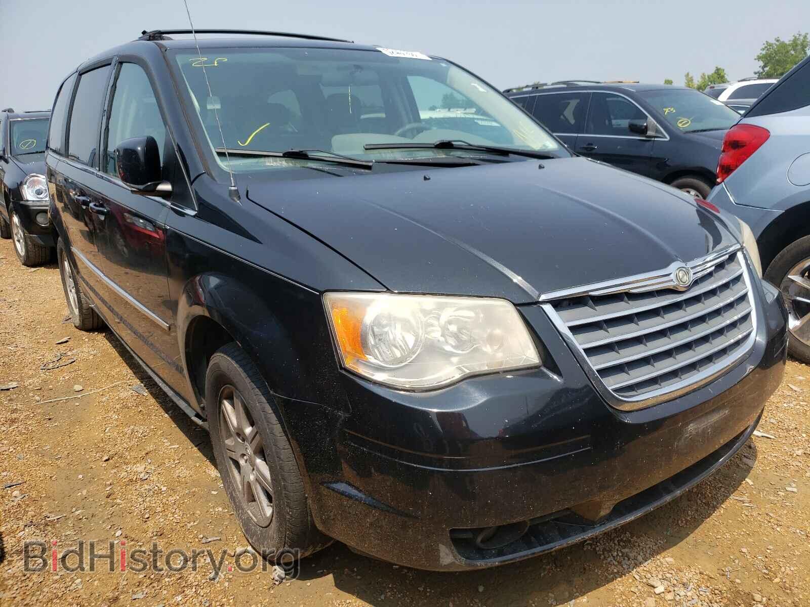 Photo 2A4RR5D15AR235332 - CHRYSLER MINIVAN 2010