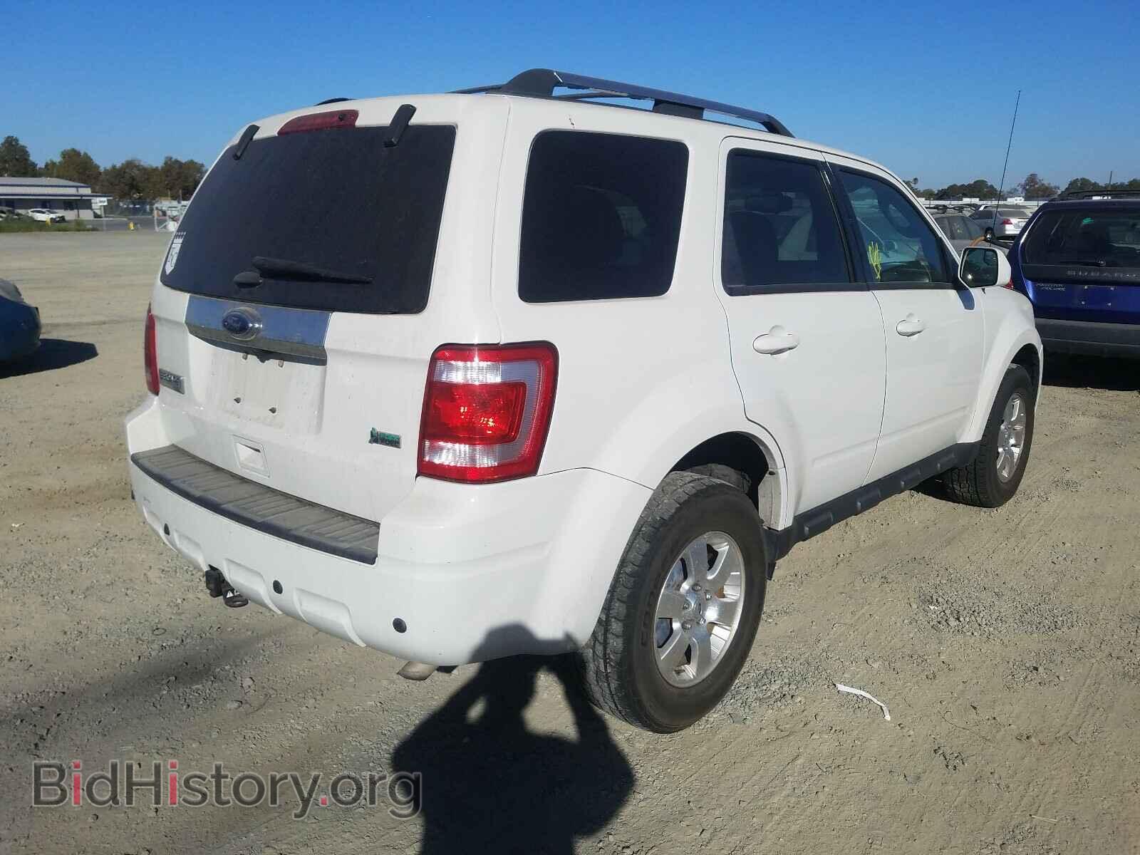 2011 FORD ESCAPE - VIN: 1FMCU9EG3BKB03220 - Photo 4