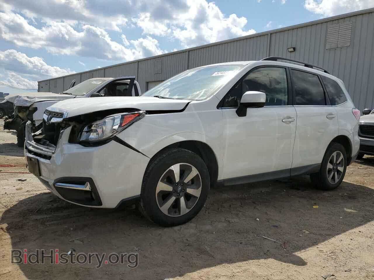 Фотография JF2SJAJC1HH409028 - SUBARU FORESTER 2017