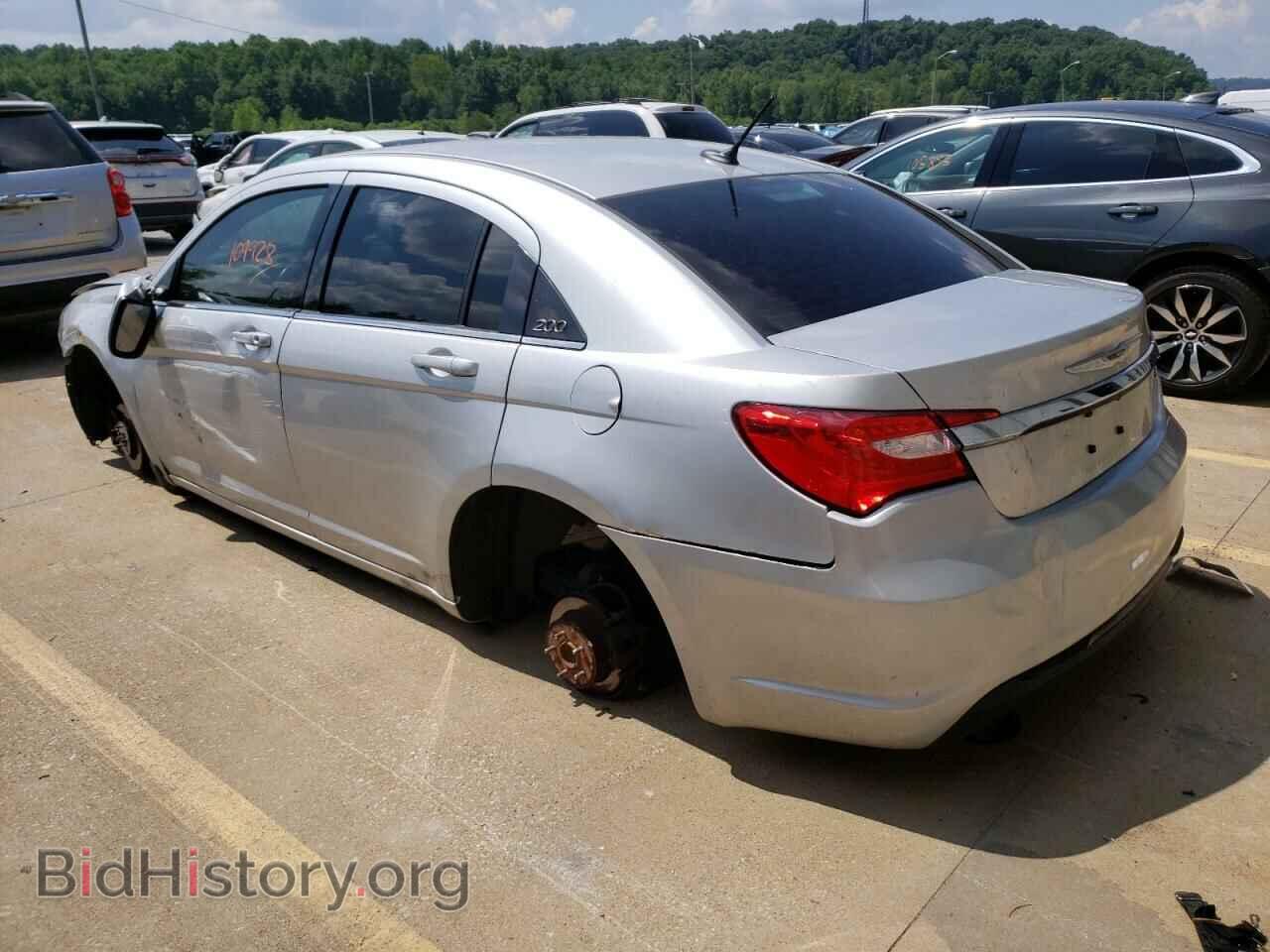 2012 CHRYSLER 200 - VIN: 1C3CCBHG5CN210803 - Фото 3
