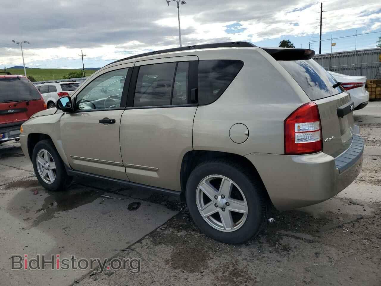 2009 JEEP COMPASS - VIN: 1J4FF47B89D117171 - Фото 2