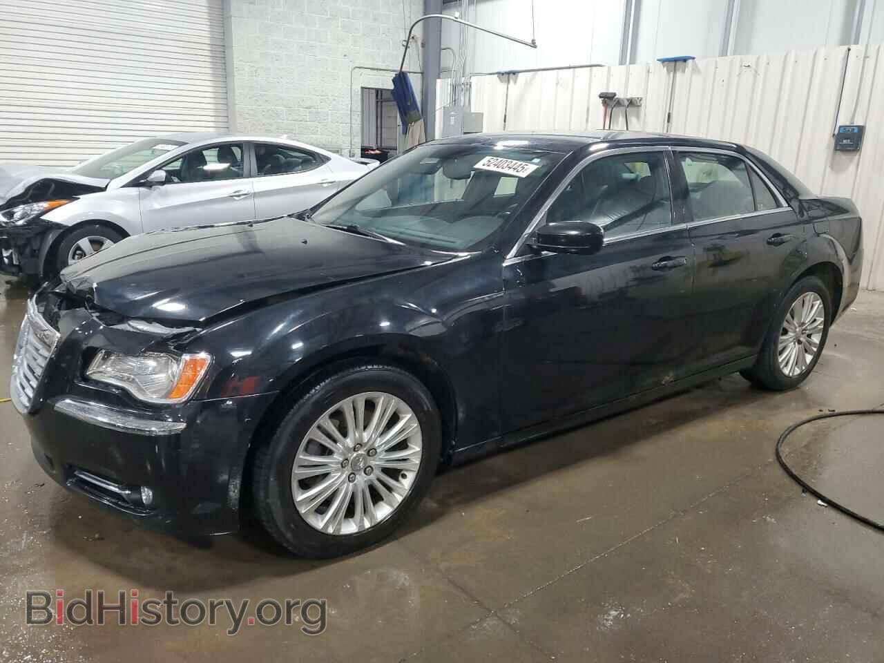 Фотография 2C3CCARG4DH566257 - CHRYSLER 300 2013