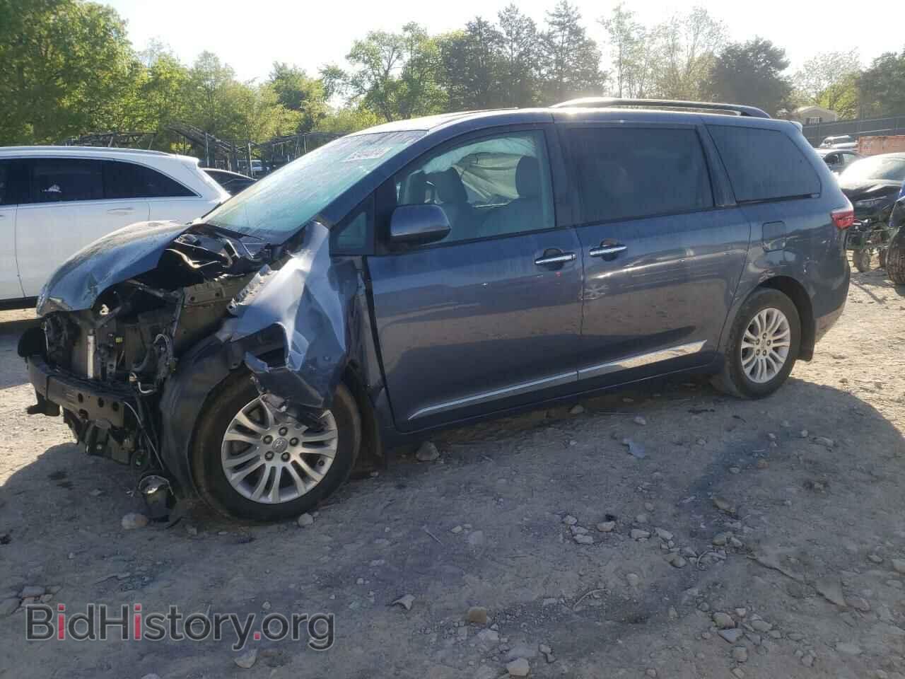 Photo 5TDYZ3DC4HS788272 - TOYOTA All Models 2017