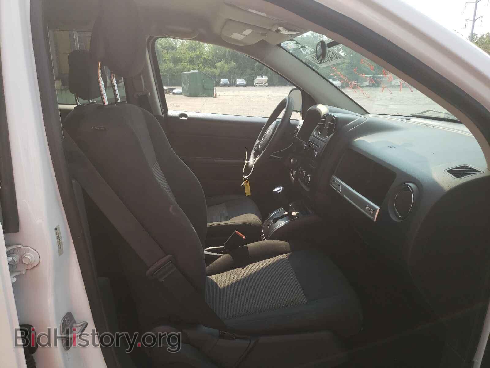 2014 JEEP COMPASS - VIN: 1C4NJDBB8ED880406 - Photo 5