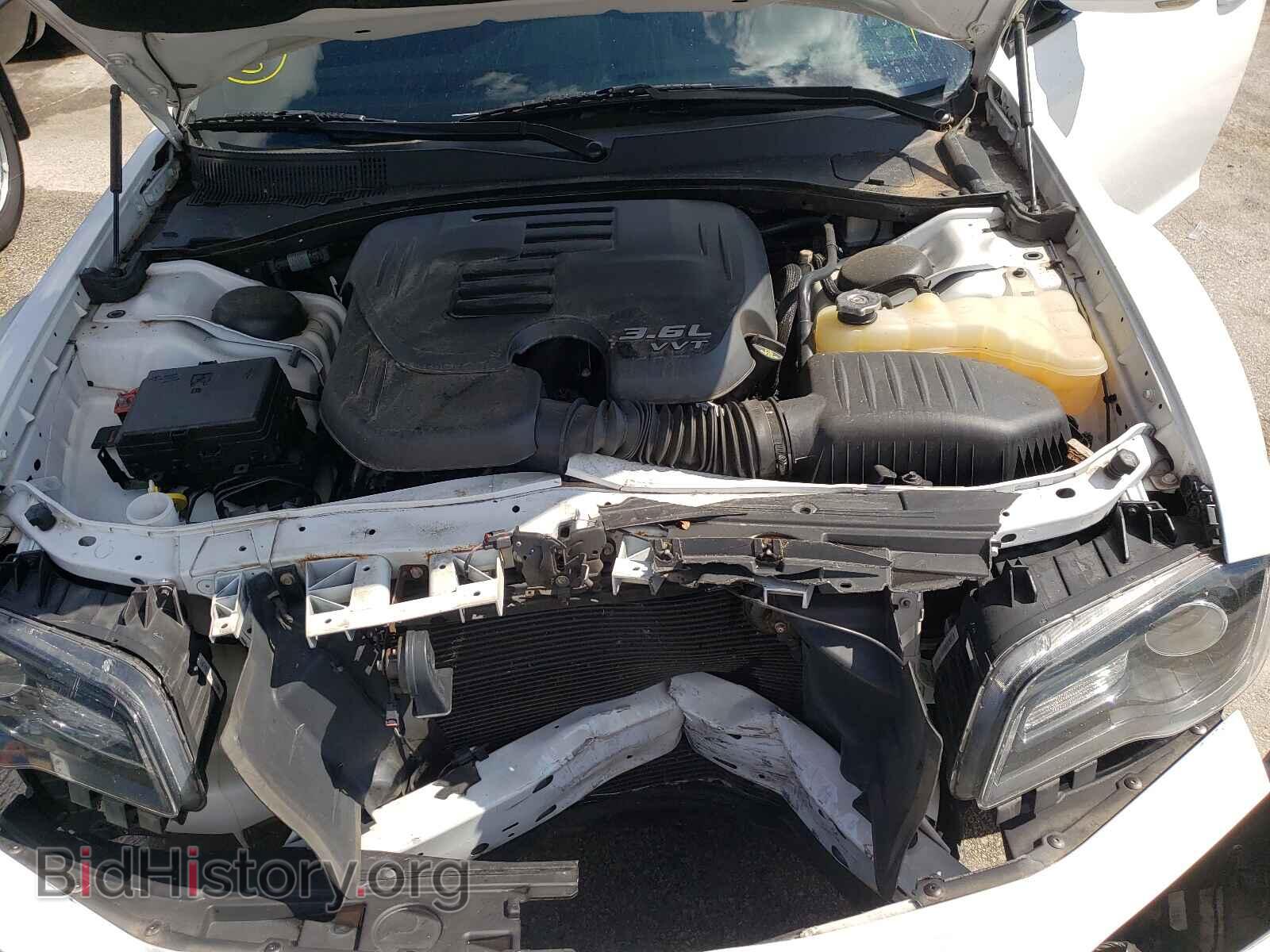 2016 CHRYSLER 300 - VIN: 2C3CCAGG7GH136164 - Фото 7
