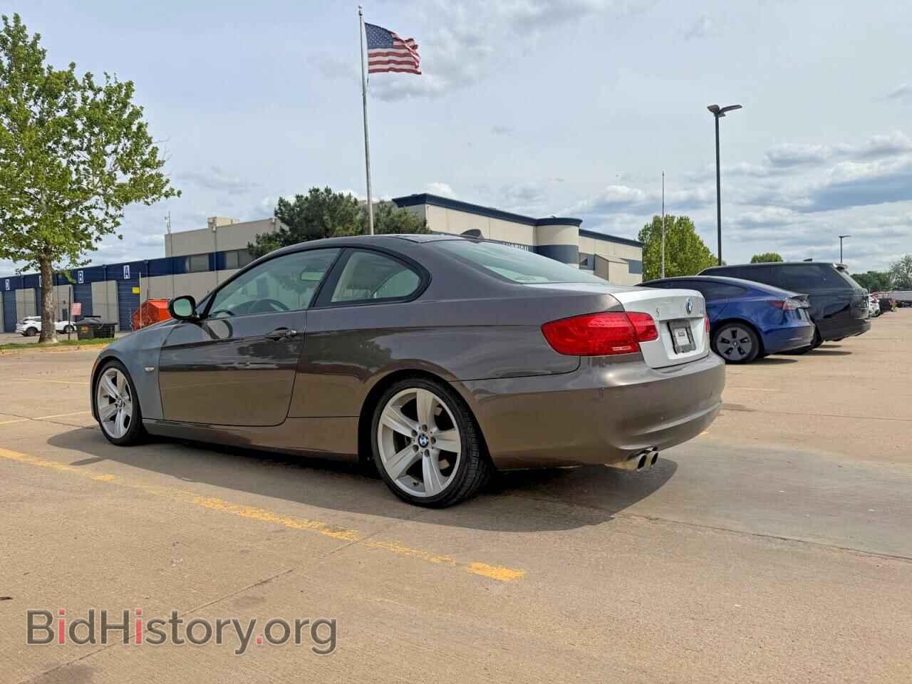 2011 BMW 3 SERIES - VIN: WBAKE3C50BE557920 - Фото 3