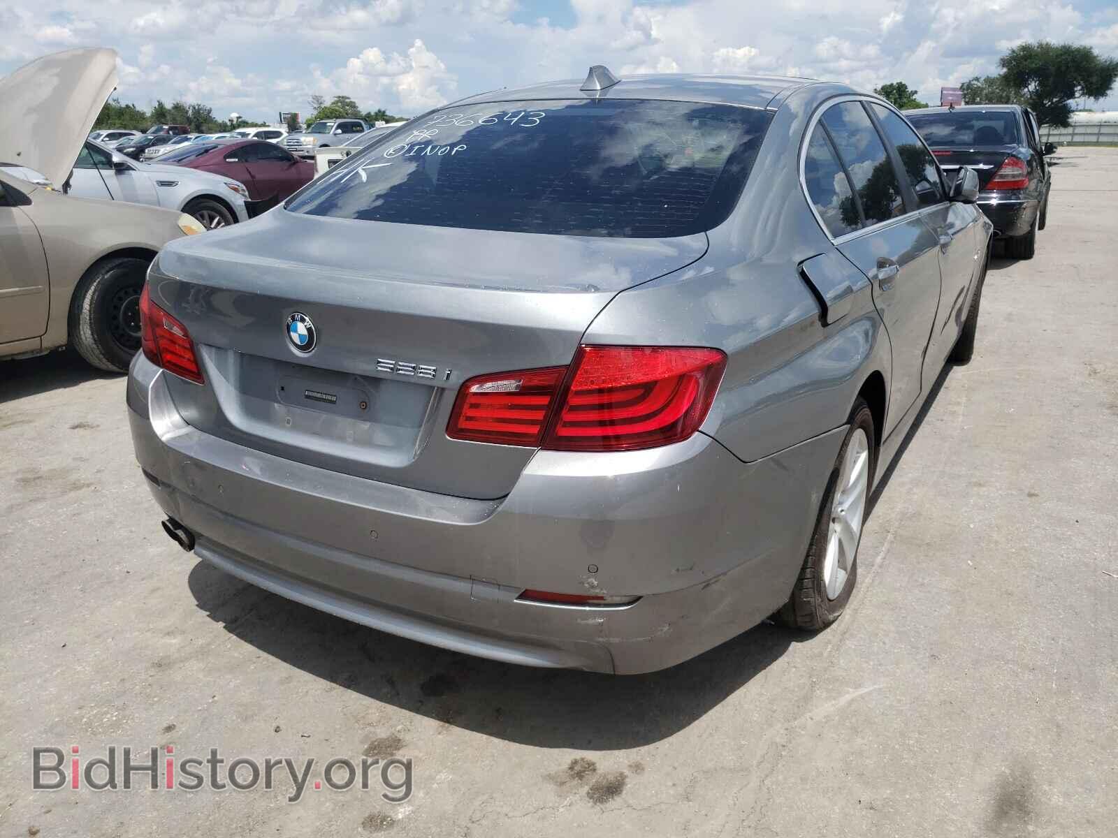 2011 BMW 5 SERIES - VIN: WBAFR1C50BC736643 - Фото 4