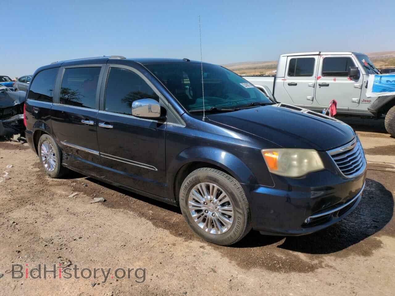 2011 CHRYSLER MINIVAN - VIN: 2A4RR6DG8BR749266 - Photo 4