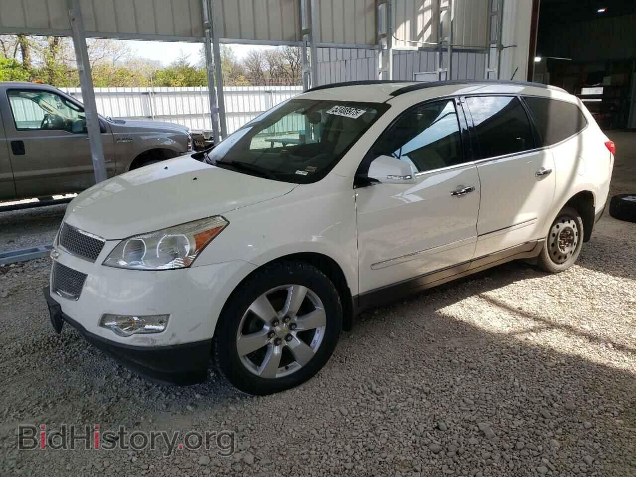 Photo 1GNKVLED7CJ339545 - CHEVROLET TRAVERSE 2012