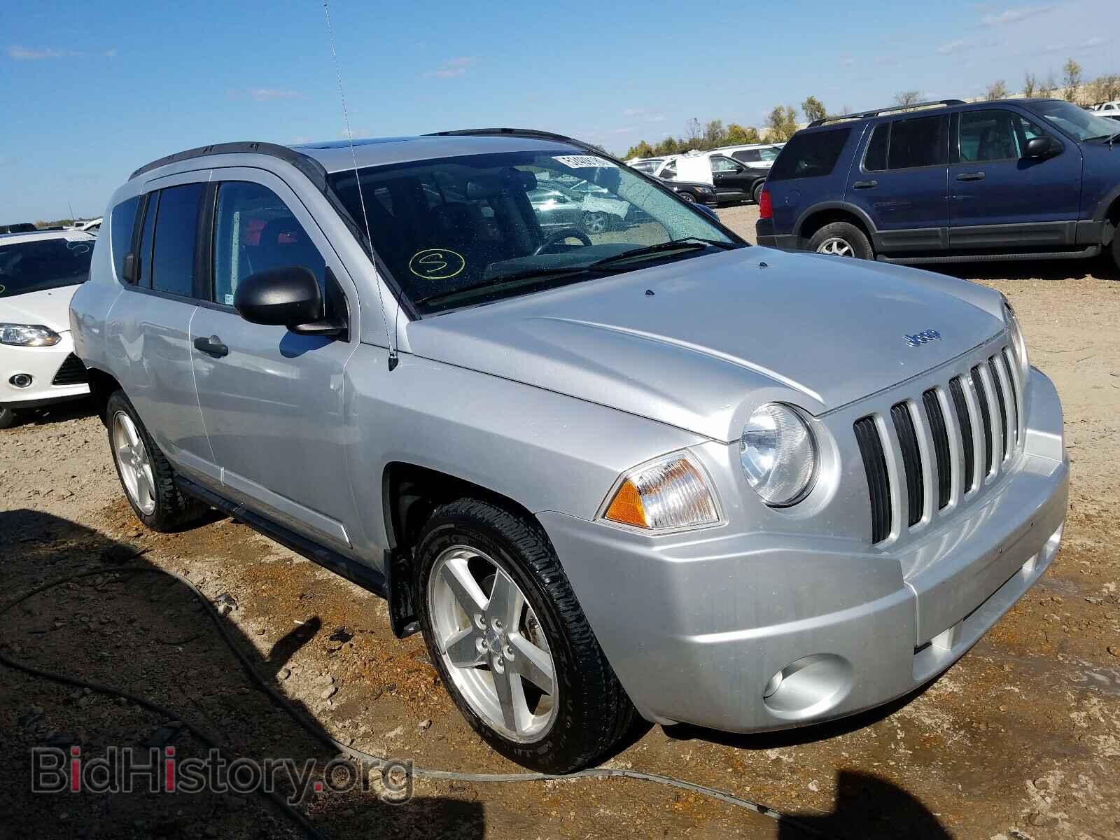Фотография 1J8FT57W37D197668 - JEEP COMPASS 2007