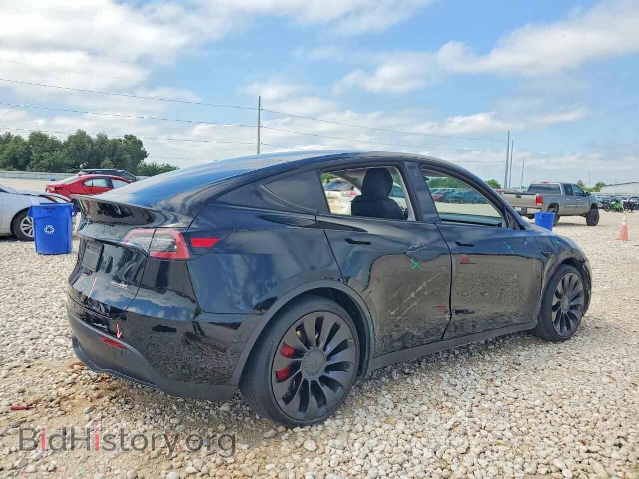 2022 TESLA MODEL Y - VIN: 7SAYGDEF2NF547320 - Фото 3