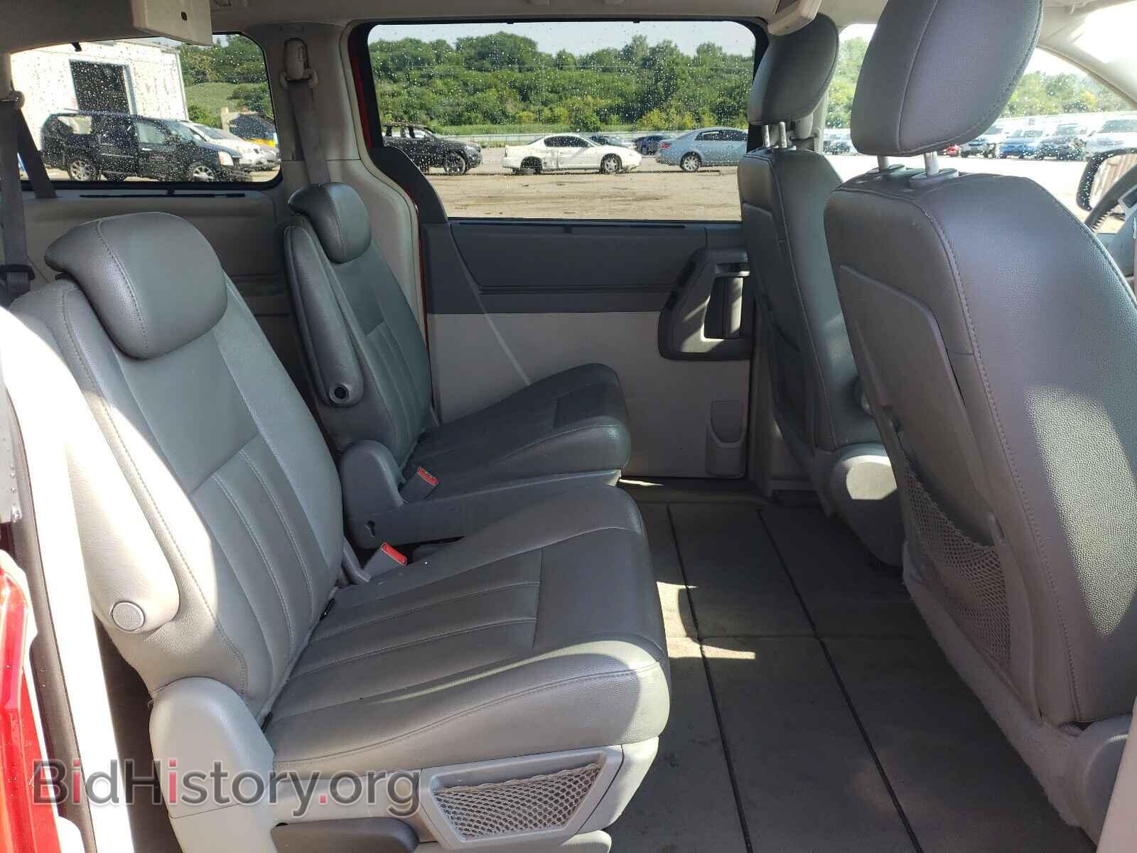 2010 CHRYSLER MINIVAN - VIN: 2A4RR5DX8AR136024 - Фото 6