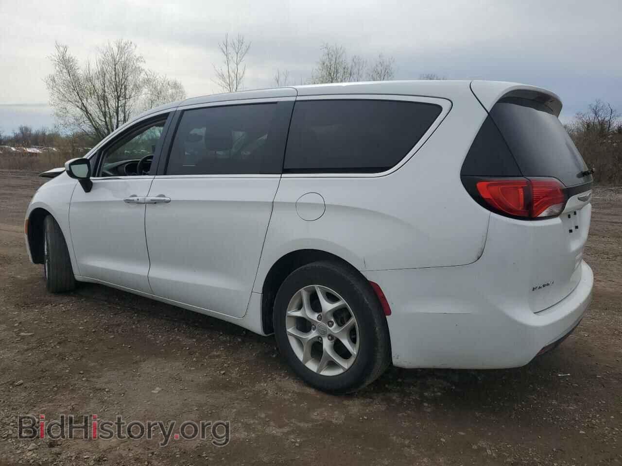2017 CHRYSLER PACIFICA - VIN: 2C4RC1BG5HR768217 - Фото 2