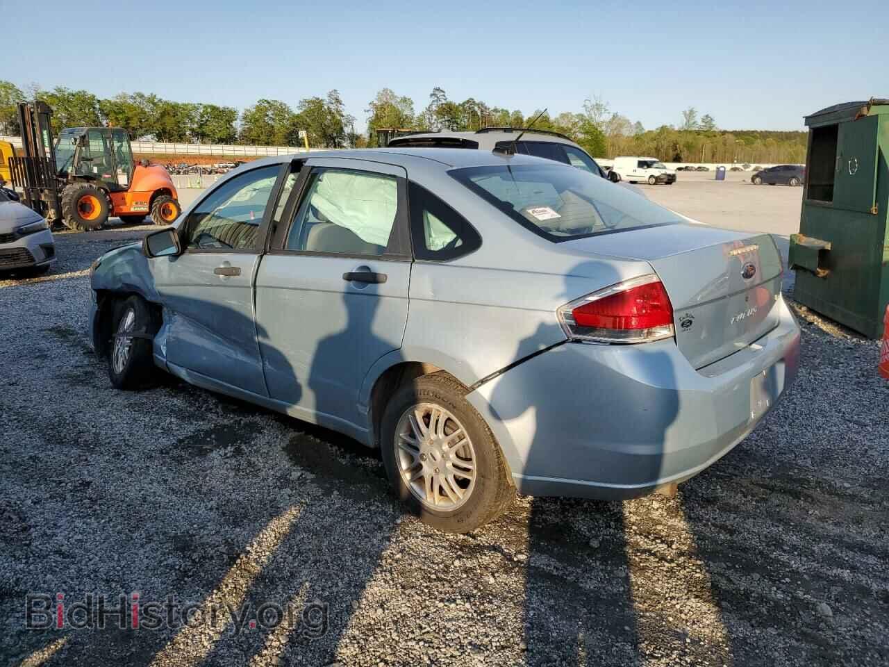 2009 FORD FOCUS - VIN: 1FAHP35N49W135390 - Фото 2