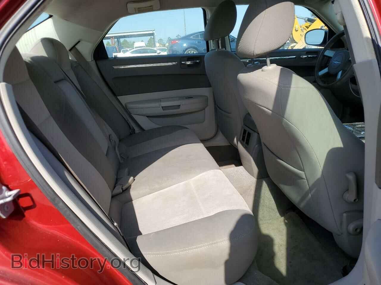 2009 CHRYSLER 300 - VIN: 2C3KA43D29H553628 - Фото 10