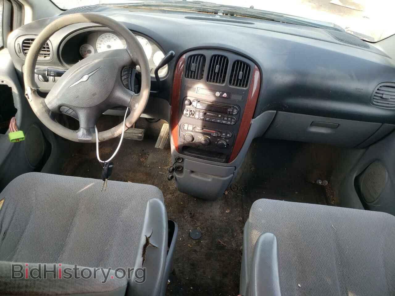 2006 CHRYSLER MINIVAN - VIN: 2A4GP44R16R847113 - Фото 8