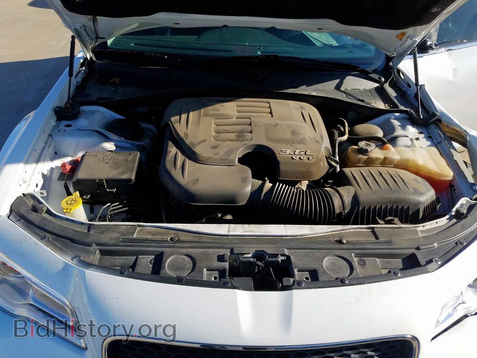 2015 CHRYSLER 300 - VIN: 2C3CCAAG0FH891700 - Фото 7