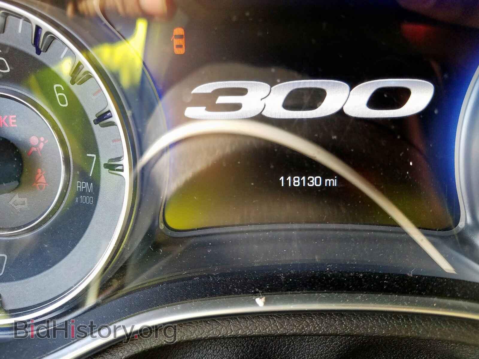 2015 CHRYSLER 300 - VIN: 2C3CCAAG0FH891700 - Фото 8
