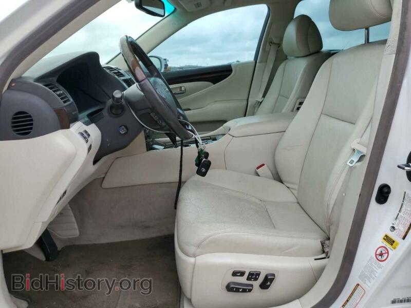 2007 Lexus LS460 (VIN JTHGL46F275000800) — photo 7 of 12