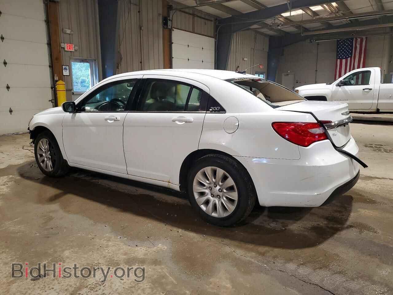 2014 CHRYSLER 200 - VIN: 1C3CCBAB9EN206268 - Фото 2