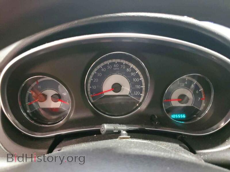 2014 Chrysler 200 (VIN 1C3CCBAB9EN206268) — photo 9 of 14