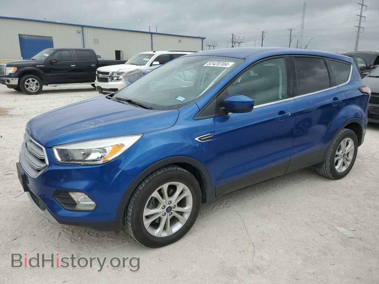 Фотография 1FMCU0GD8HUC49270 - FORD ESCAPE 2017