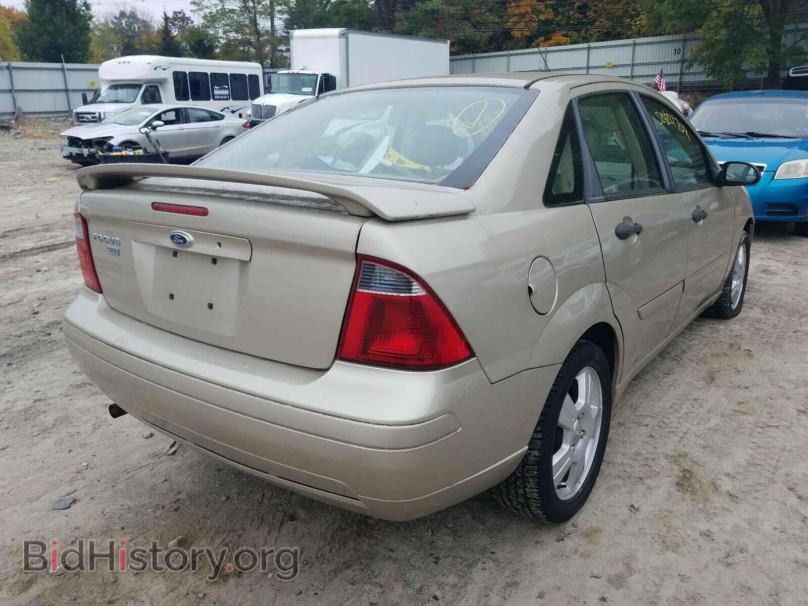 2007 FORD FOCUS - VIN: 1FAHP34N77W355038 - Фото 4