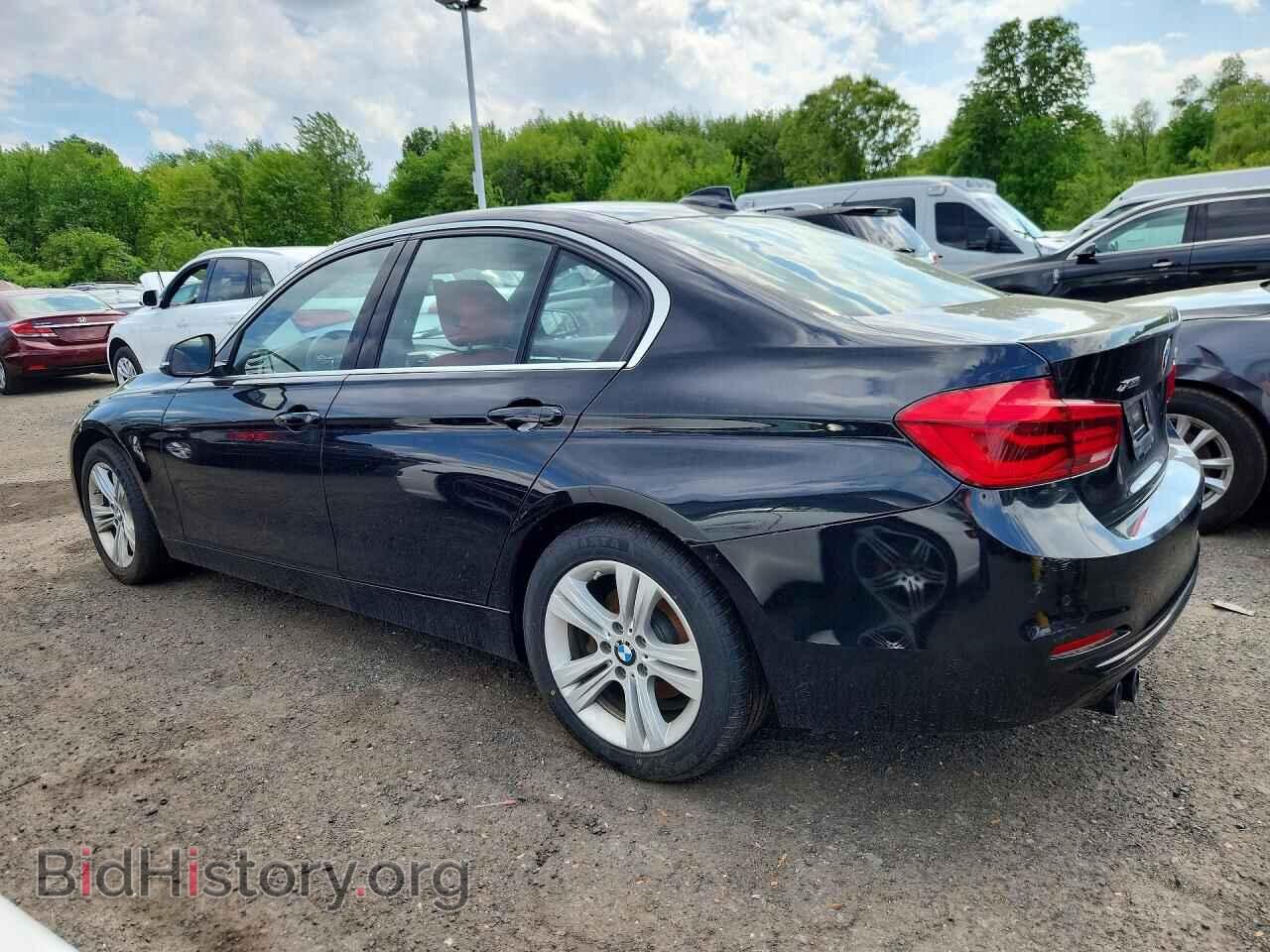 2018 BMW 3 SERIES - VIN: WBA8D9C55JEB35286 - Photo 2