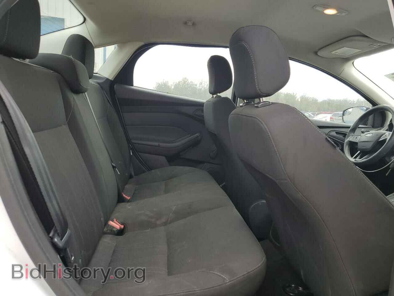 2016 FORD FOCUS - VIN: 1FADP3E2XGL215618 - Фото 10