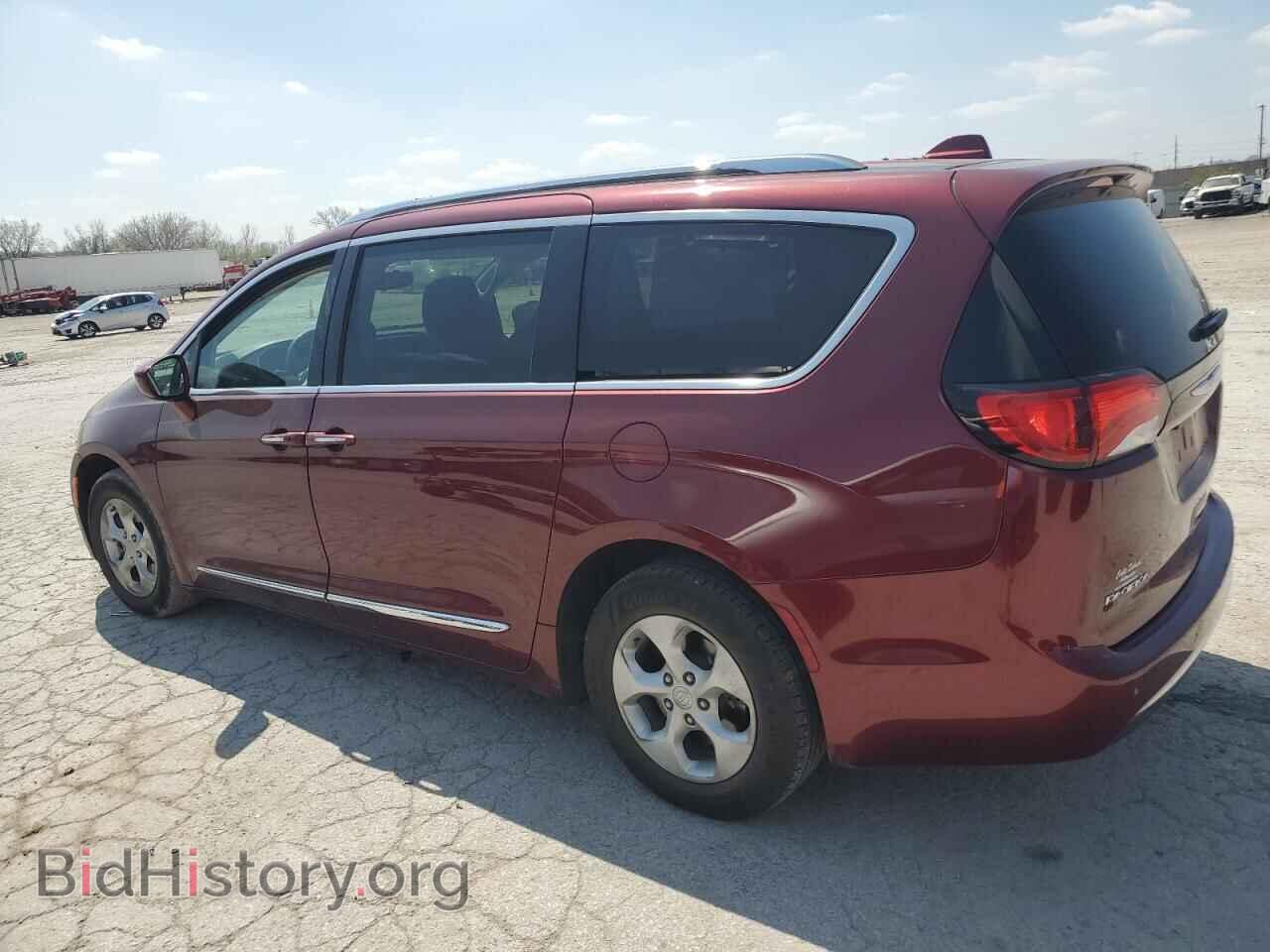 2017 CHRYSLER PACIFICA - VIN: 2C4RC1EG2HR759499 - Photo 2