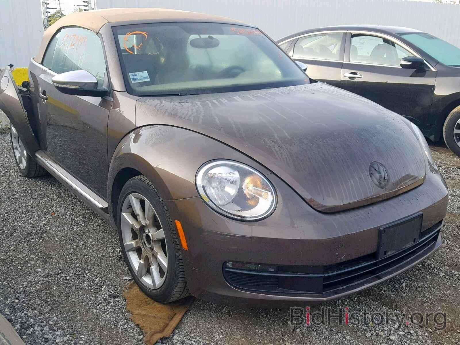 Photo 3VW5P7AT5DM803504 - VOLKSWAGEN BEETLE 2013