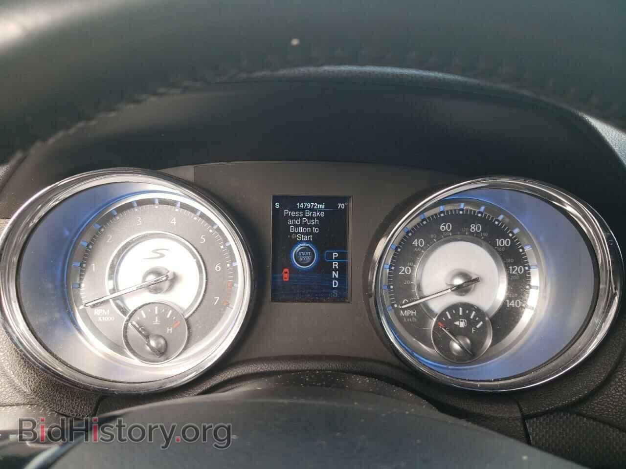 2013 CHRYSLER 300 - VIN: 2C3CCABG1DH611052 - Фото 9