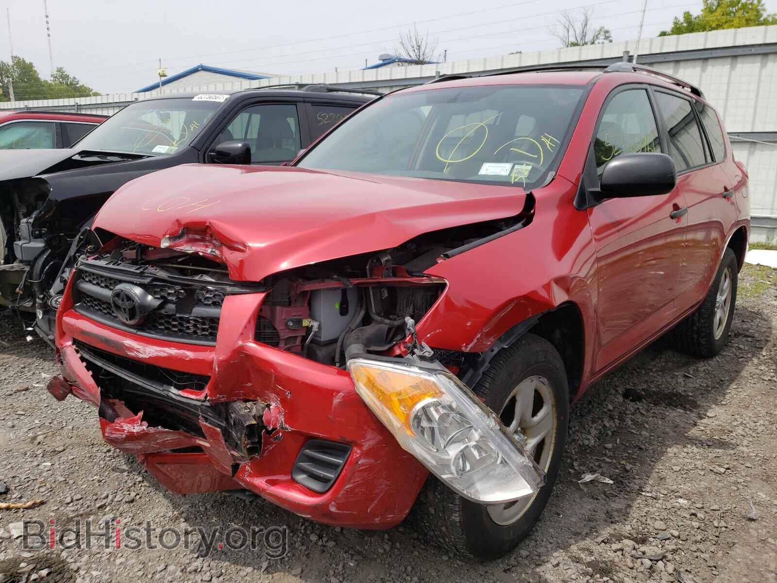 2011 TOYOTA RAV4 - VIN: 2T3BF4DV0BW169602 - Фото 2