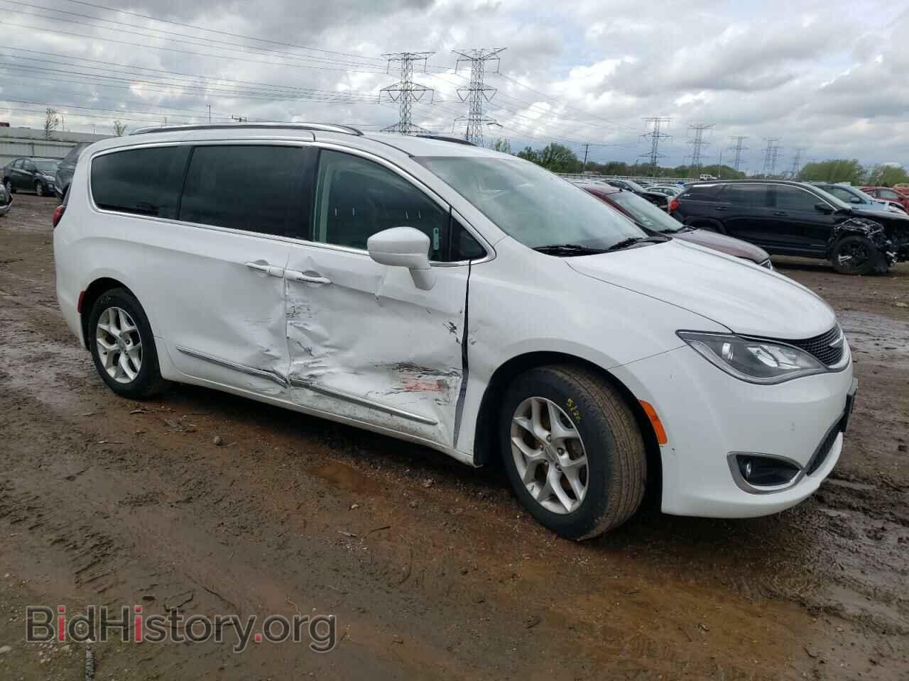 2018 CHRYSLER PACIFICA - VIN: 2C4RC1BG6JR226727 - Фото 4