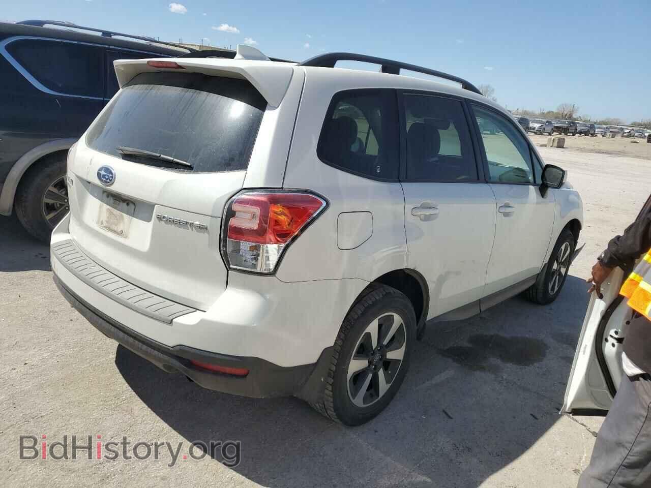 2018 SUBARU FORESTER - VIN: JF2SJAGC2JH408189 - Фото 3