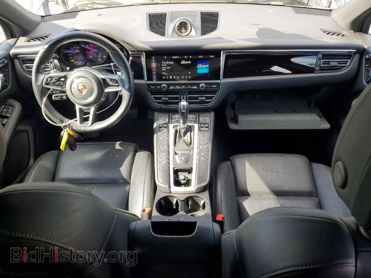 2020 PORSCHE MACAN - VIN: WP1AA2A50LLB05856 - Photo 8