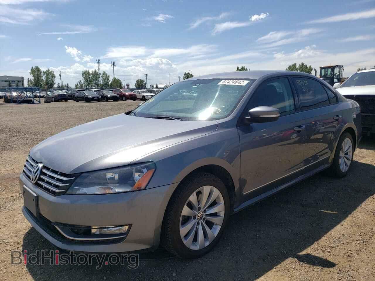 2013 VOLKSWAGEN PASSAT - VIN: 1VWAN7A37DC077571 - Фото 2