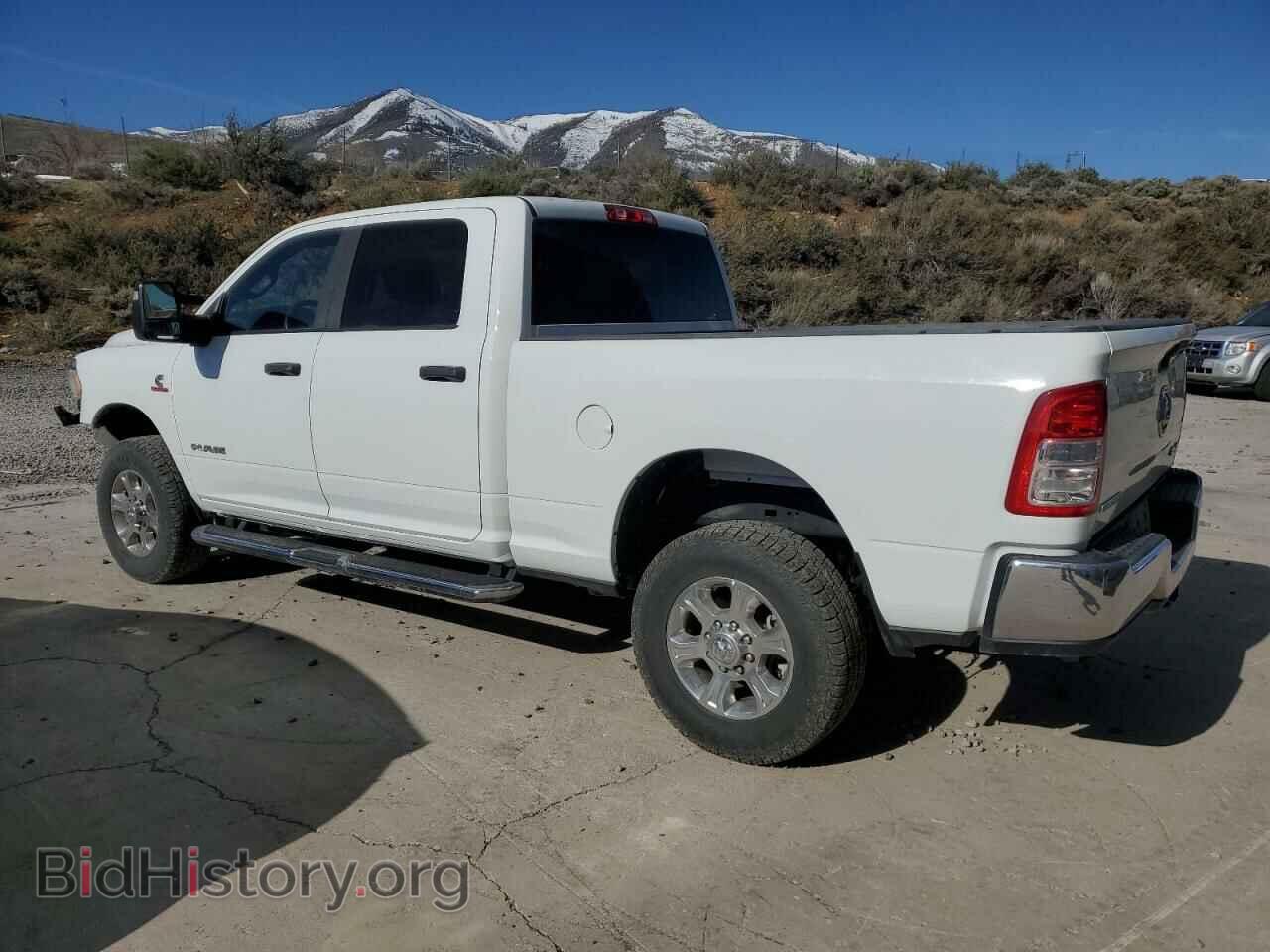 2024 RAM 2500 - VIN: 3C6UR5DL8RG154223 - Фото 2