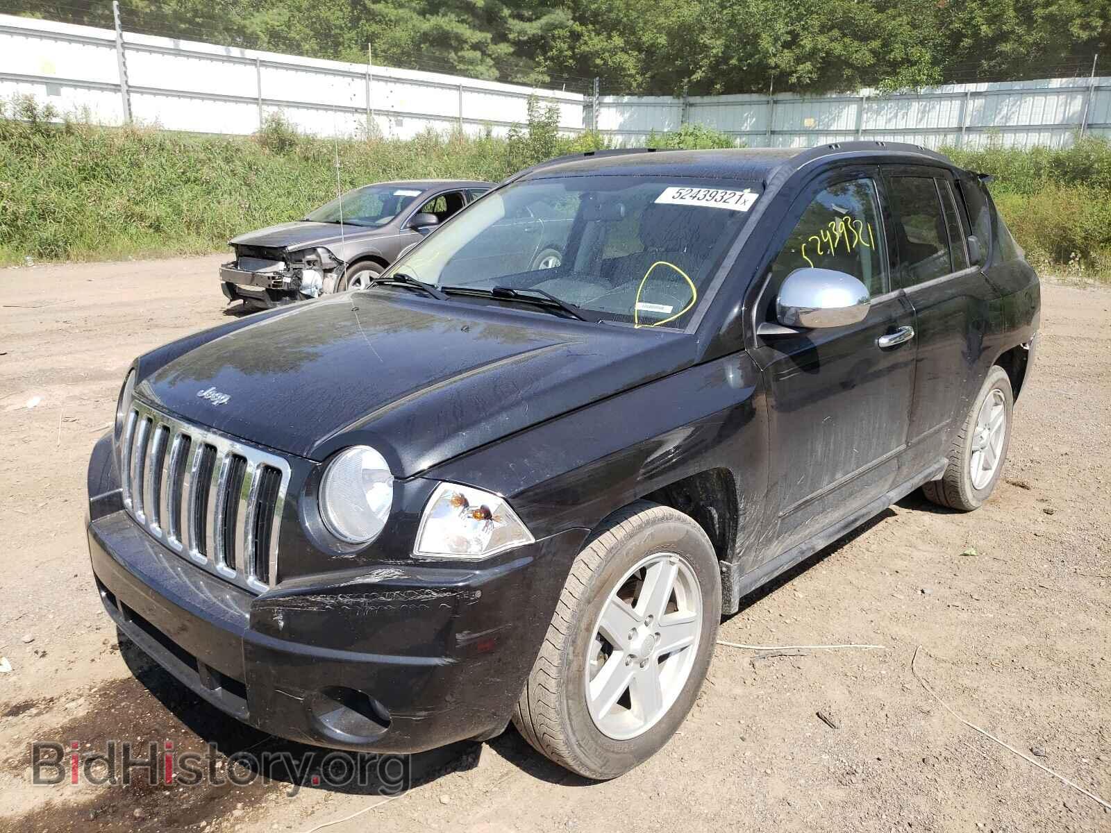 2010 JEEP COMPASS - VIN: 1J4NT4FB2AD503854 - Фото 2
