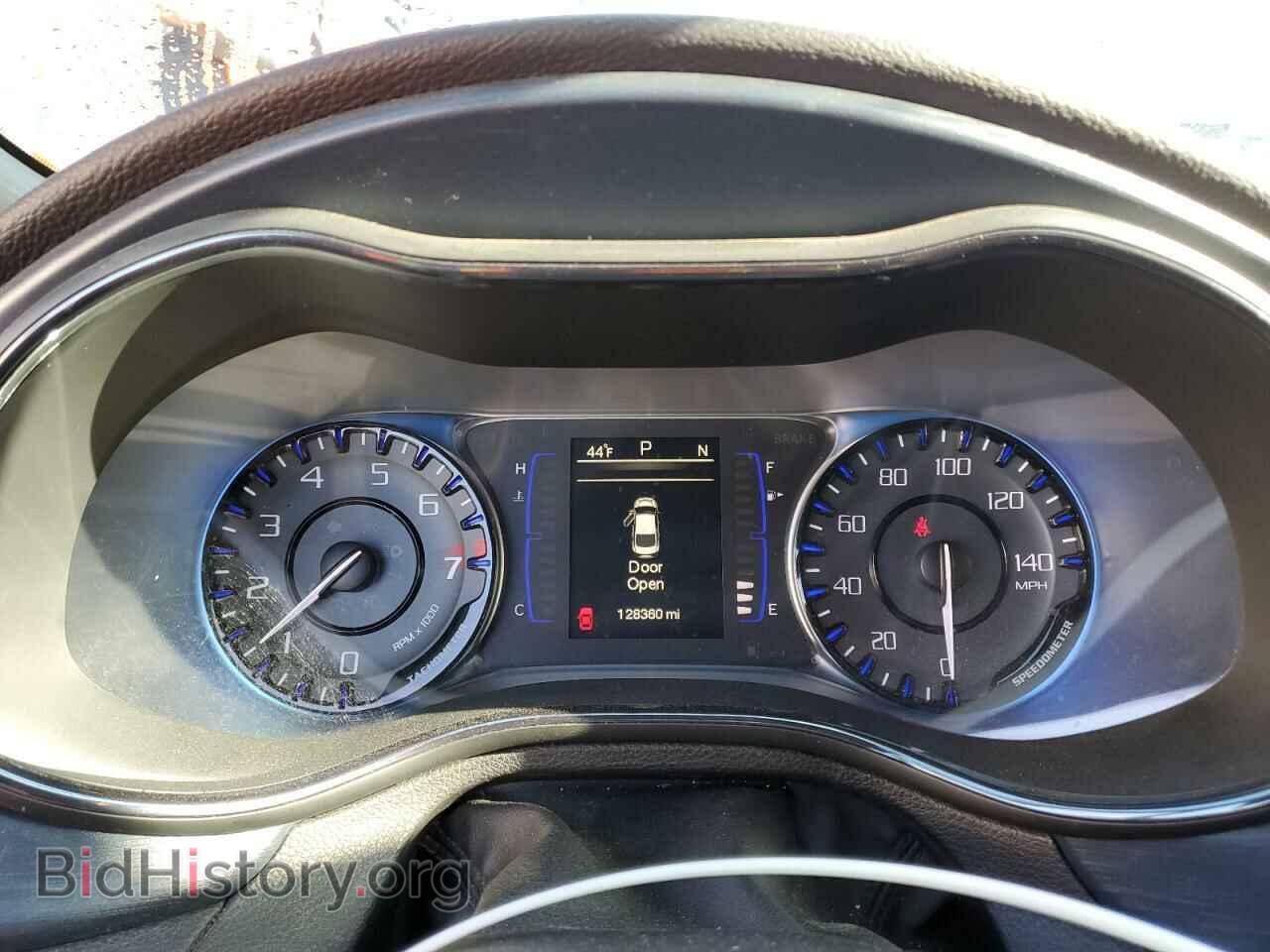 2015 CHRYSLER 200 - VIN: 1C3CCCBG1FN620033 - Фото 9