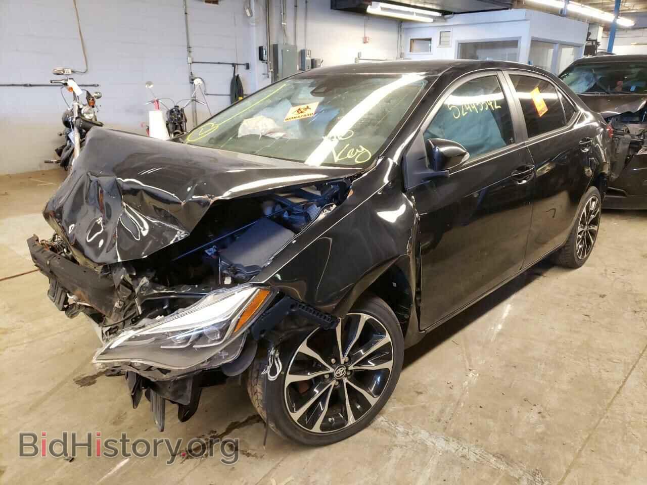 2017 TOYOTA COROLLA - VIN: 2T1BURHEXHC852049 - Photo 2