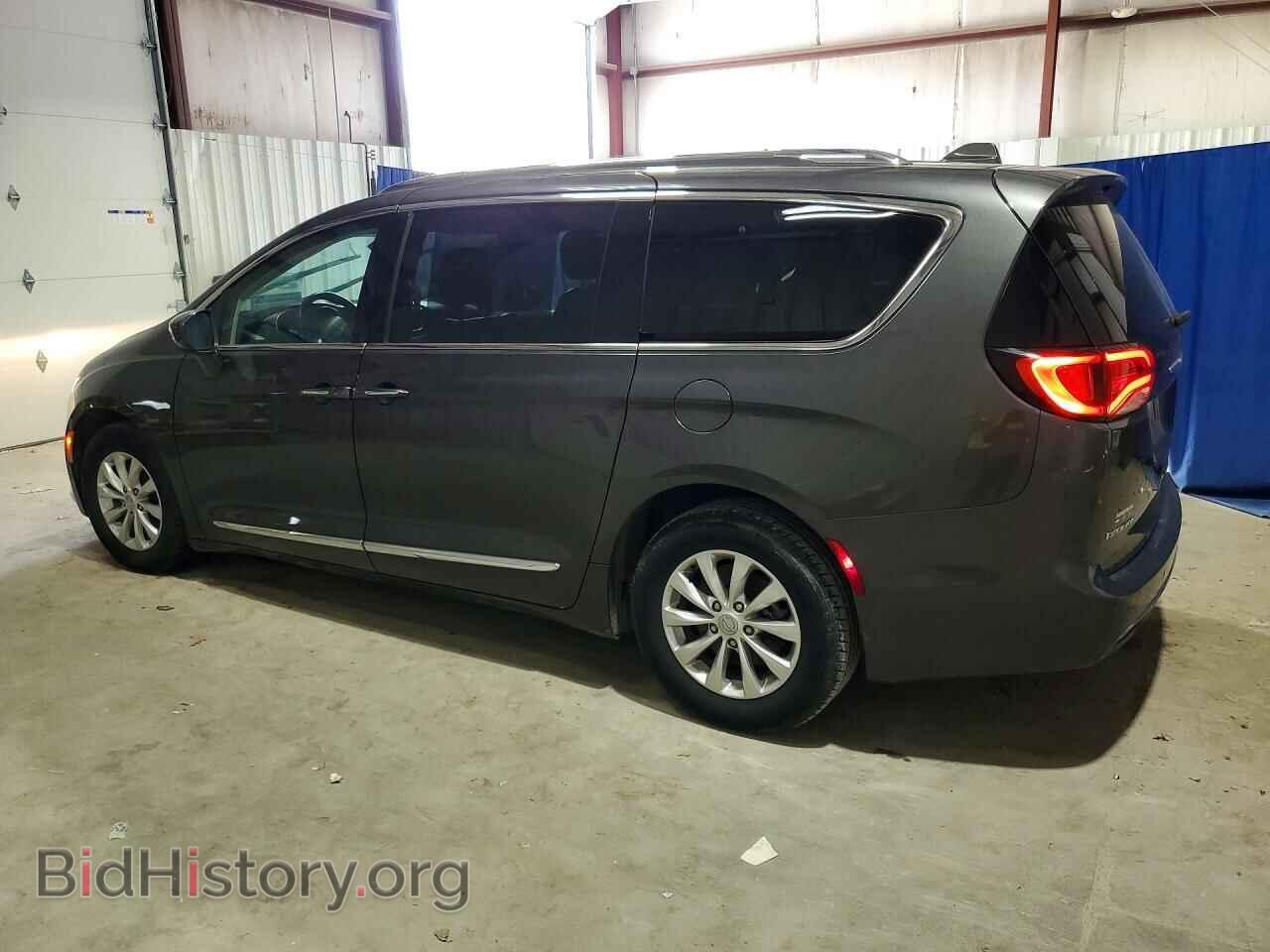 2019 CHRYSLER PACIFICA - VIN: 2C4RC1BG9KR665762 - Фото 2