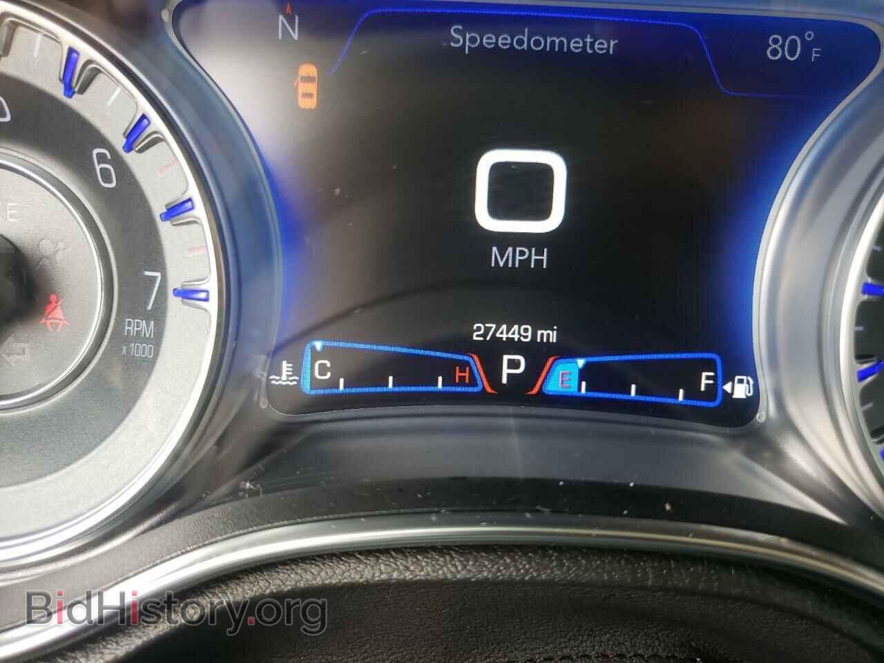 2020 CHRYSLER 300 - VIN: 2C3CCAAG5LH168775 - Фото 8